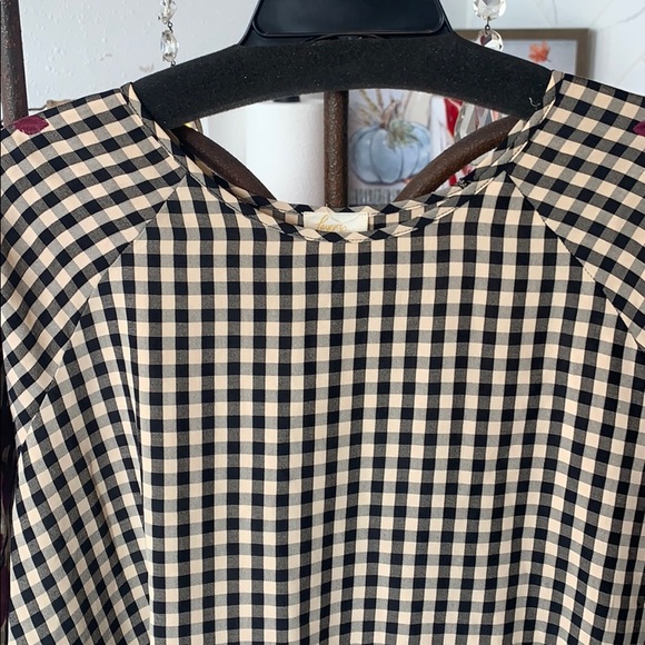 NWT Layerz Clothing Tunic - Picture 3 of 9